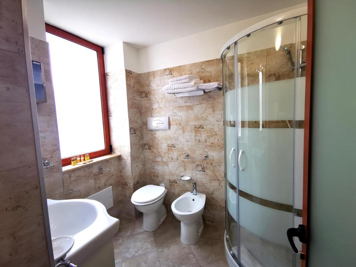 Guru House B&B Apartments Milazzo Exterior photo